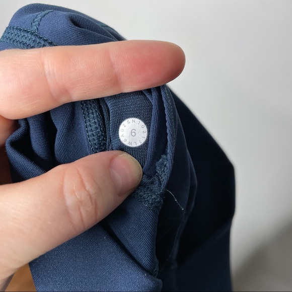 Lululemon Wunder Under Crop High Rise Full On Luxtreme Leggings True Navy Size 6 - Picture 7 of 7